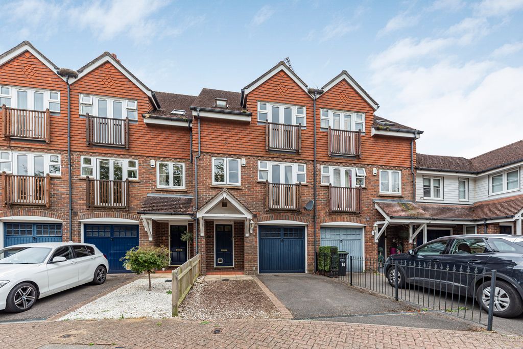 Property photo 1 of 18 Front Elevation &amp; Driveway.