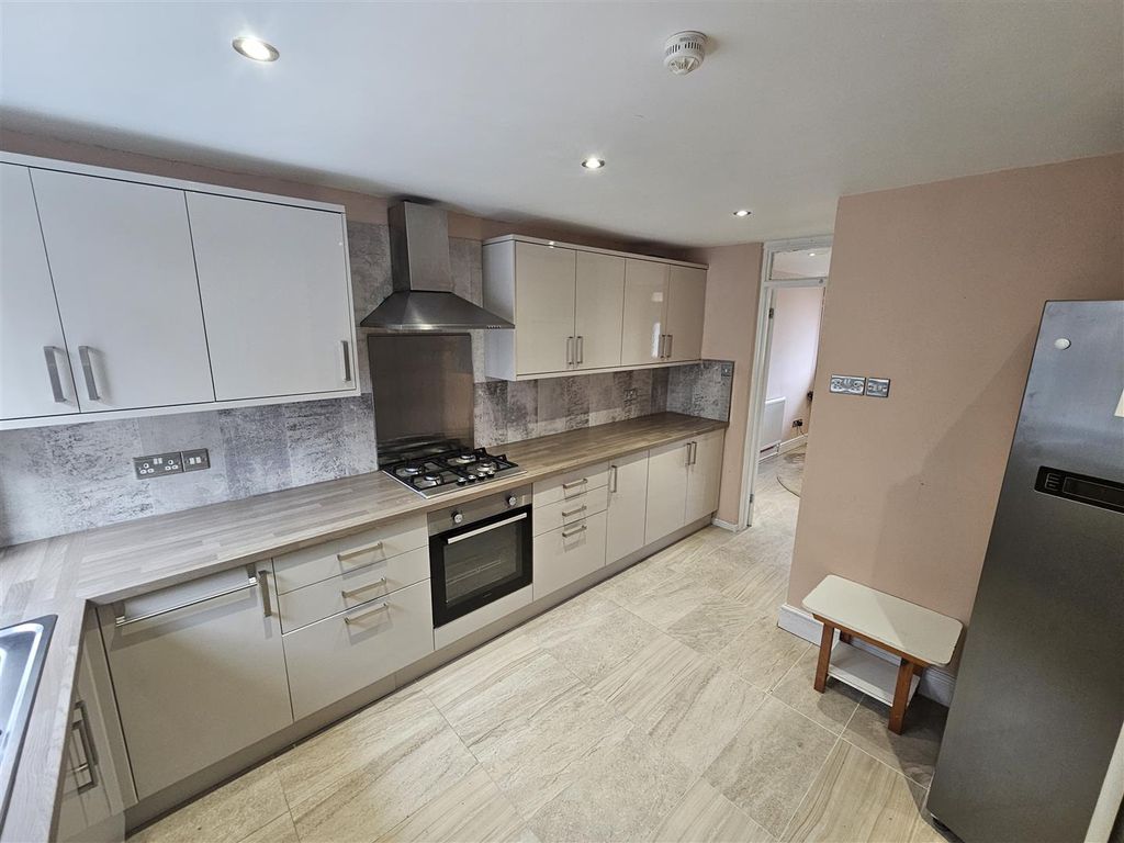 Property photo 3 of 19 20260310_095724[1].Jpg