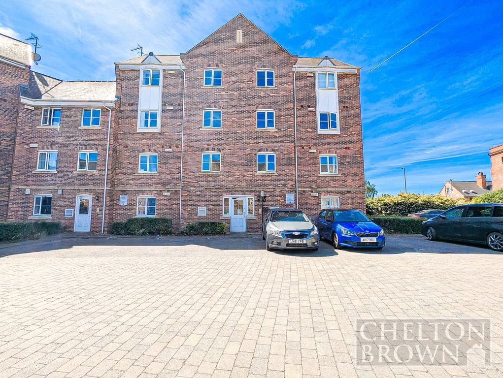 Property photo 1 of 15 External