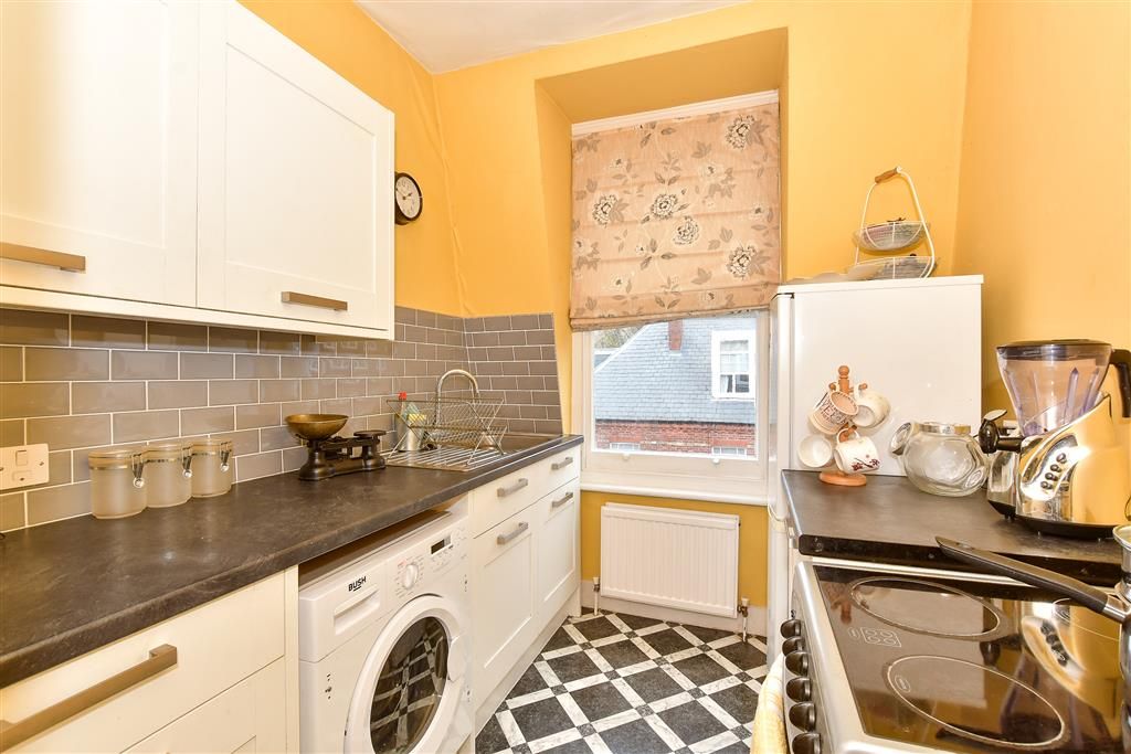 Property photo 1 of 12 Kitchen