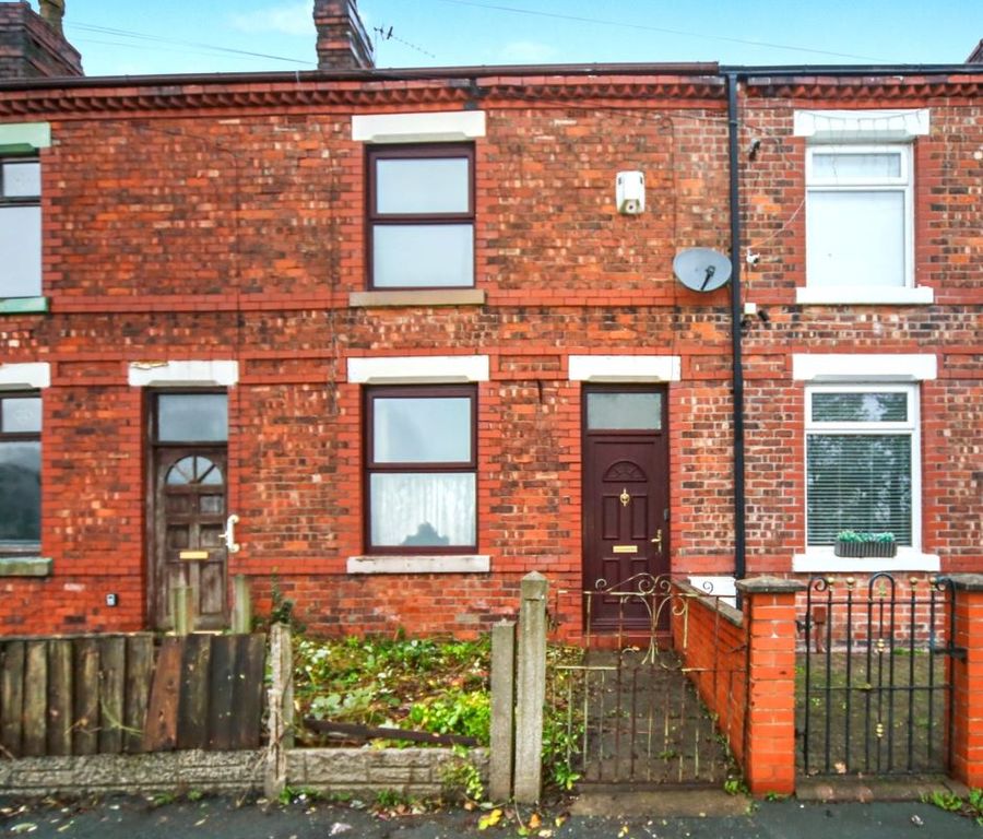 Property photo 1 of 17