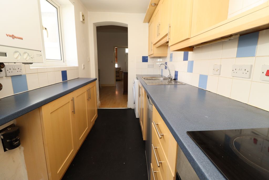 Property photo 2 of 10 Img_3853