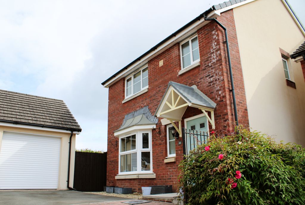 Property photo 1 of 36