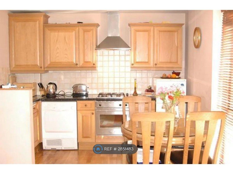 Property photo 3 of 3