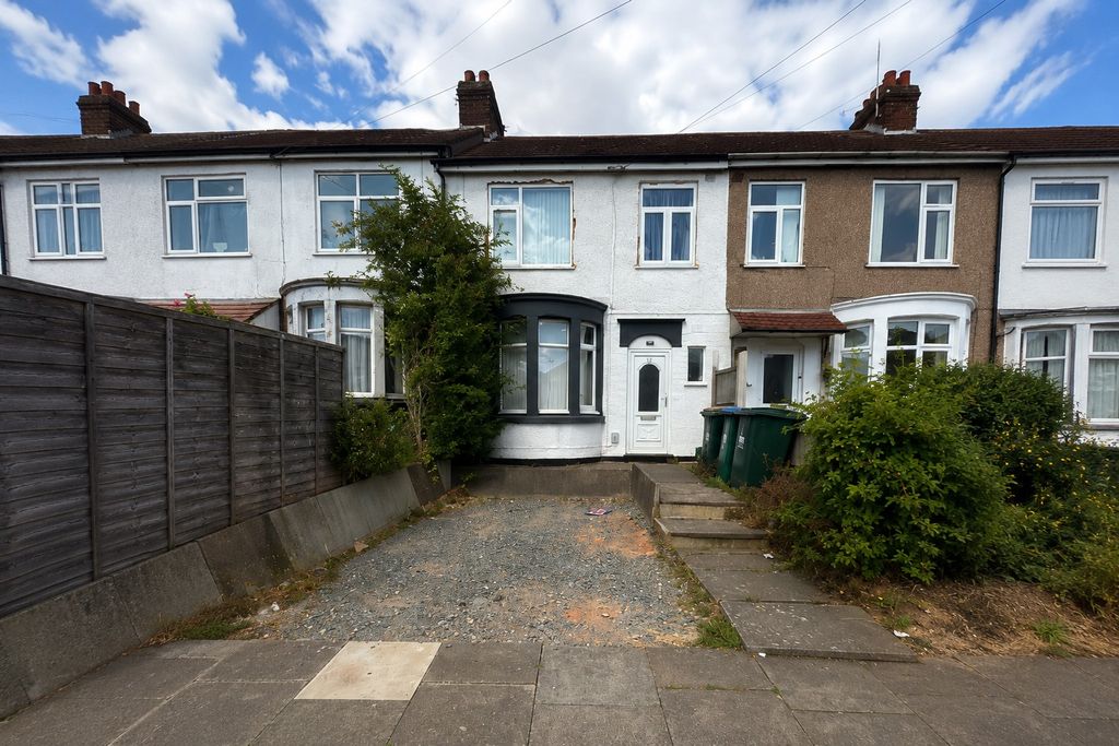 Property photo 1 of 9