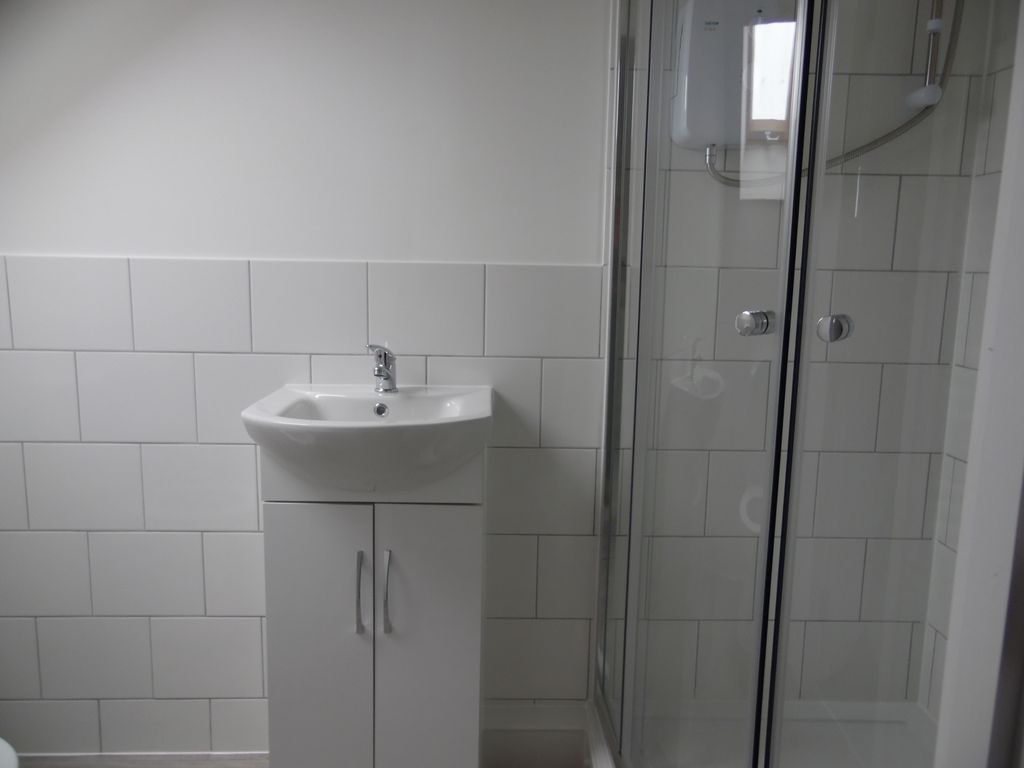 Property photo 3 of 4 Sam_0805