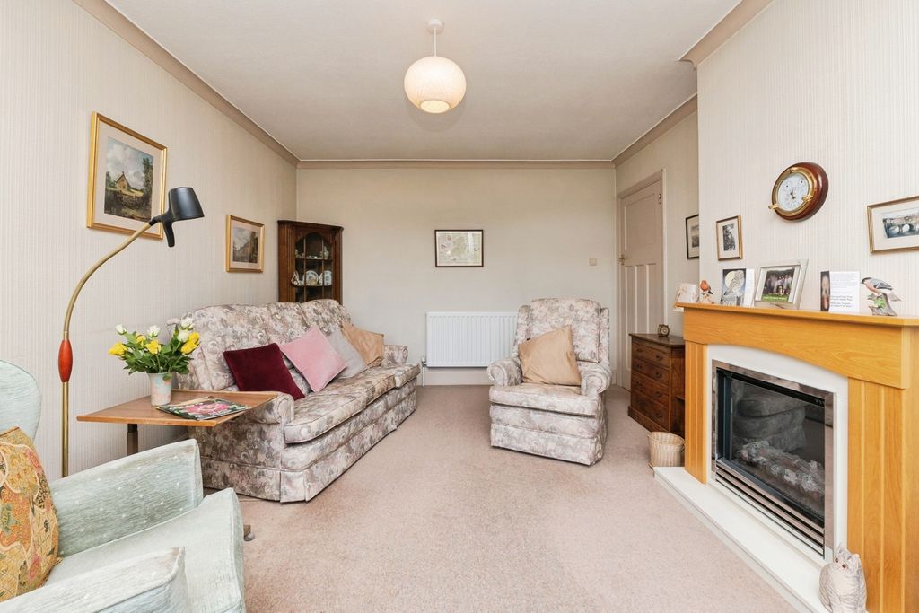 Property photo 3 of 20 Pbox-Img.Jpg