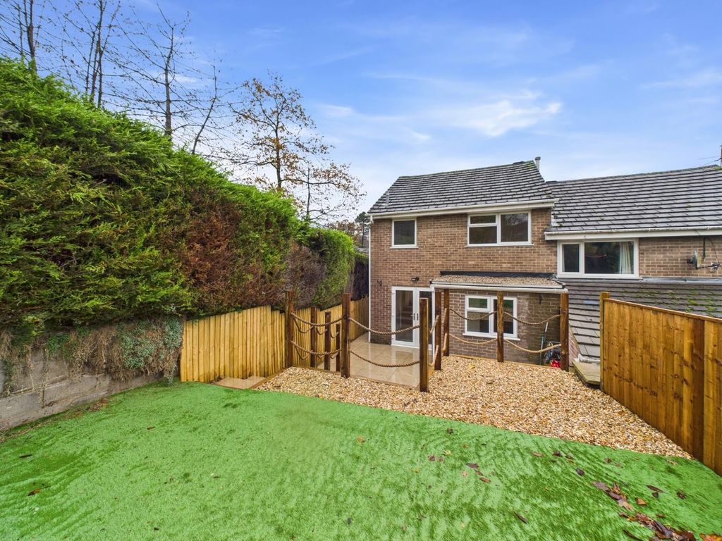 Property photo 1 of 22 Cam03810G0-Pr0397-Still022.Jpg