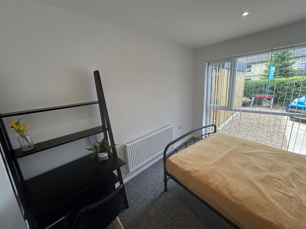 Property photo 2 of 6 7.Jpg