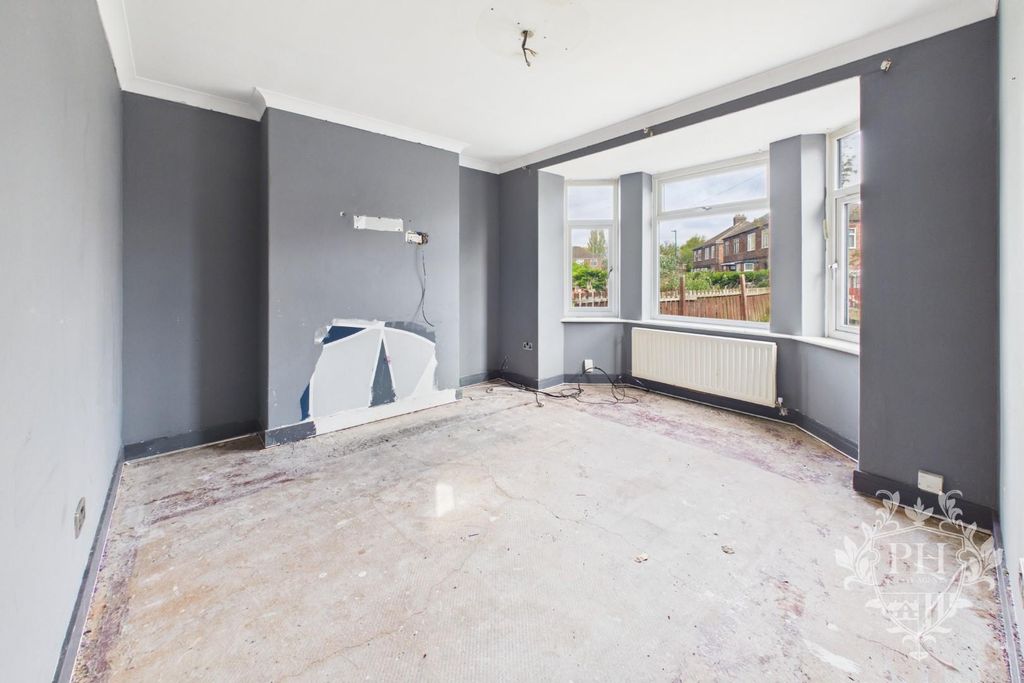 Property photo 2 of 11 F1c0Afbfe9F247E296Eb7F5157301c72_100_Cam02002G0-Pr