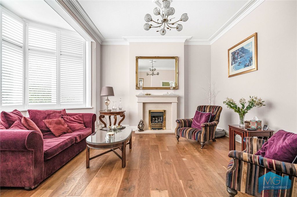 Property photo 3 of 33 Picture No. 03