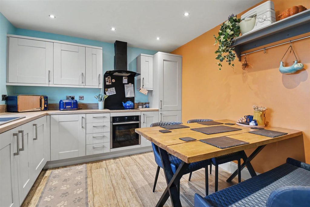 Property photo 2 of 18 Dsc_0219-Dsc_0223.Jpg