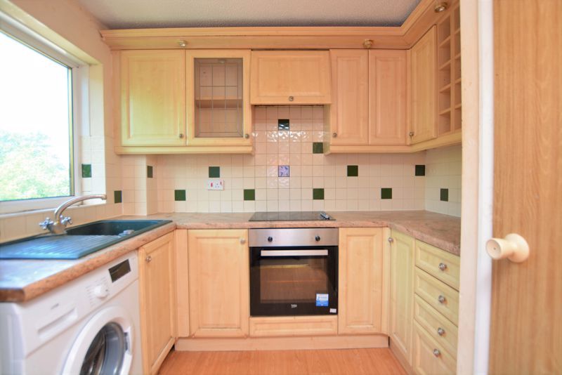 Property photo 3 of 4 Photo 4