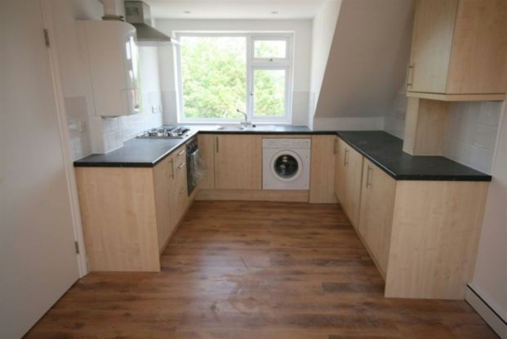 Property photo 3 of 4 Kitchen