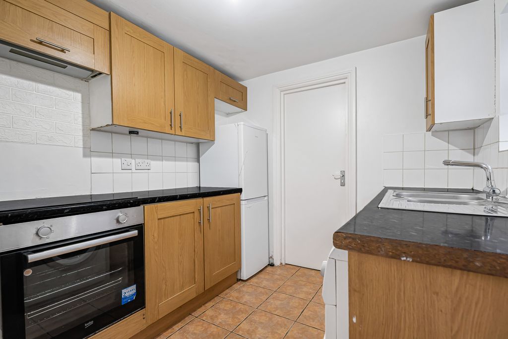 Property photo 3 of 12 Gallery