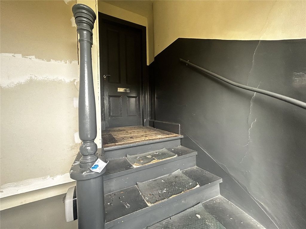 Property photo 2 of 10 Picture No. 02