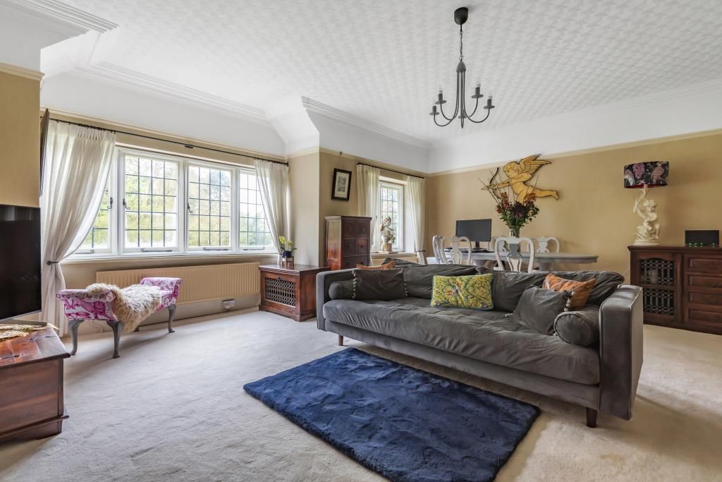 Property photo 2 of 19 Living Area