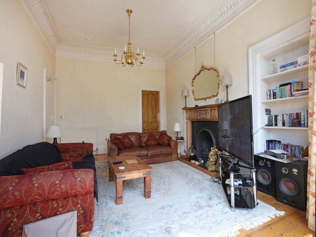 Property photo 3 of 14 1V7A8937