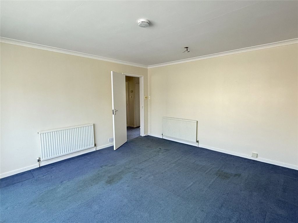 Property photo 3 of 11 Picture No. 26