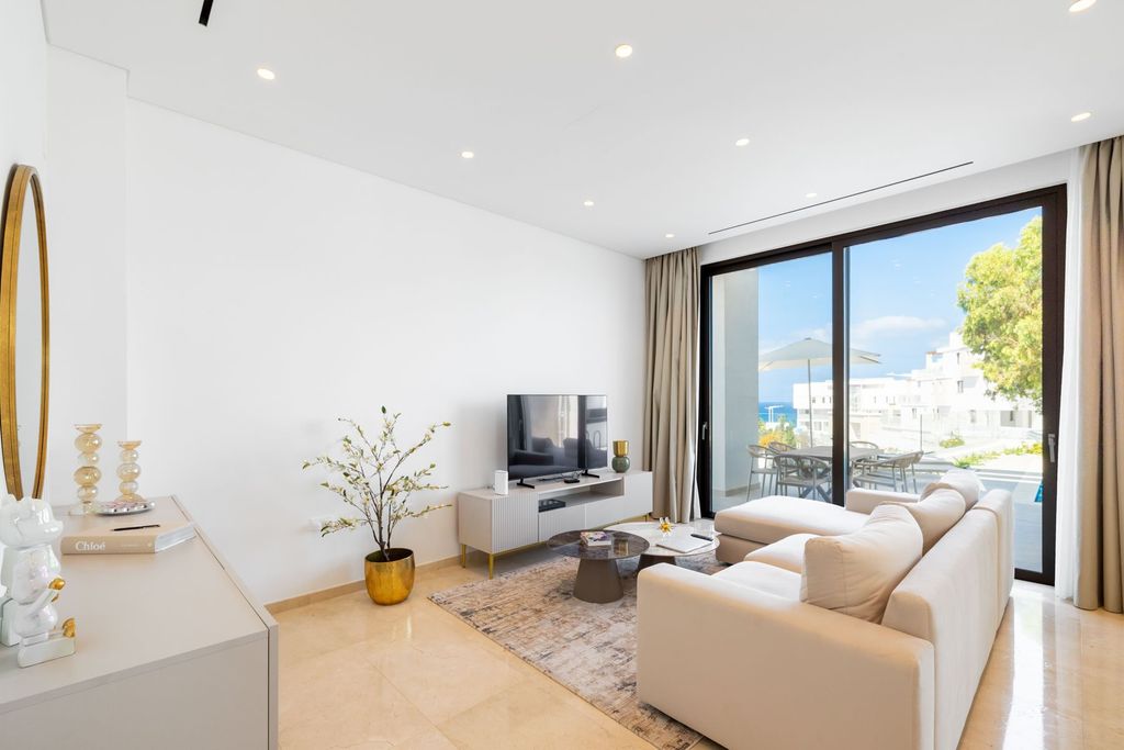 Property photo 3 of 29