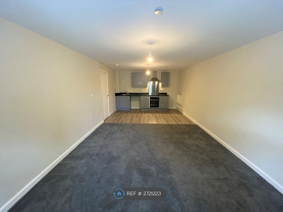 Property photo 1 of 14 Kitchen