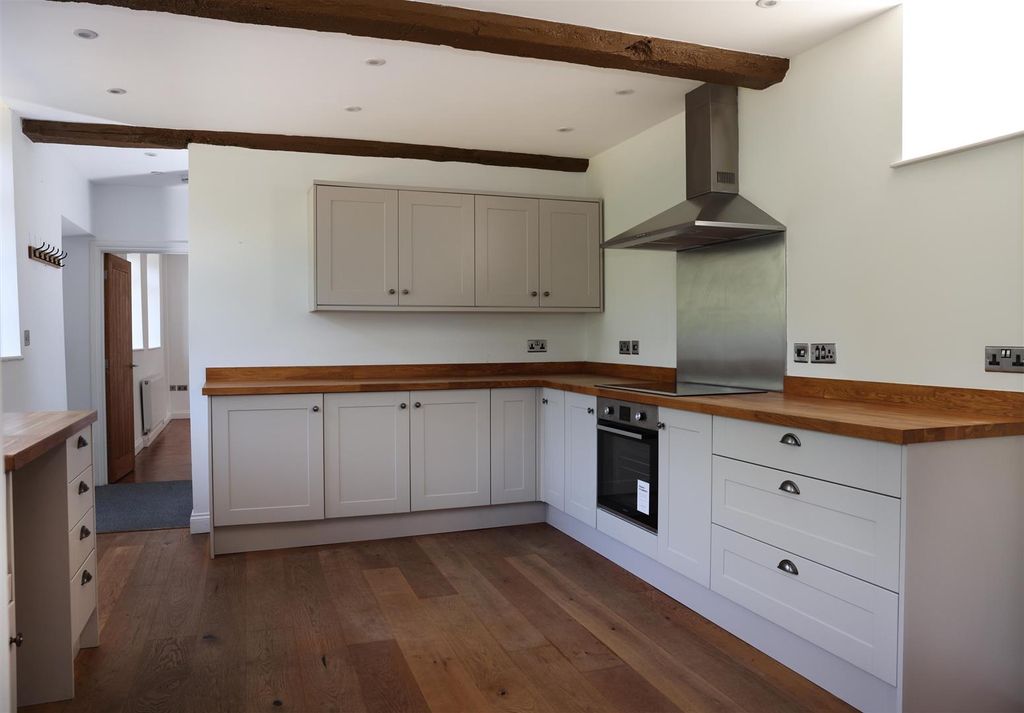 Property photo 2 of 31 Kc 10.Jpg