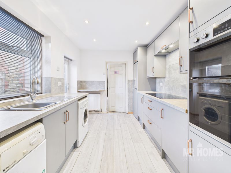 Property photo 2 of 23 Photo 8