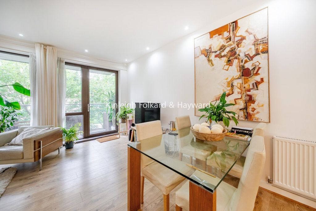 Property photo 3 of 23 Picture No. 19