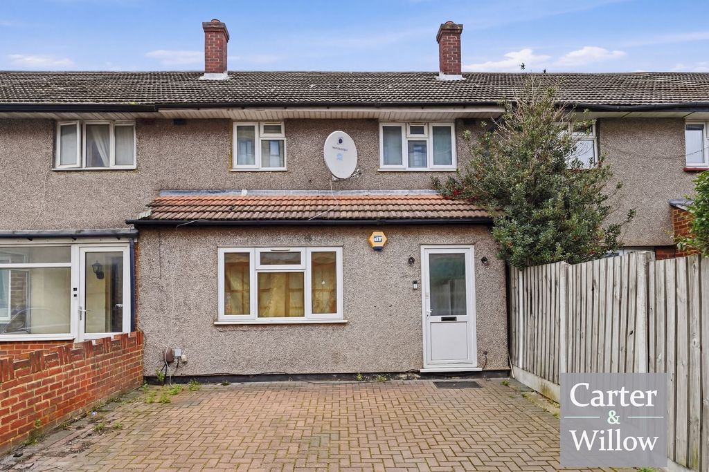 Property photo 1 of 13