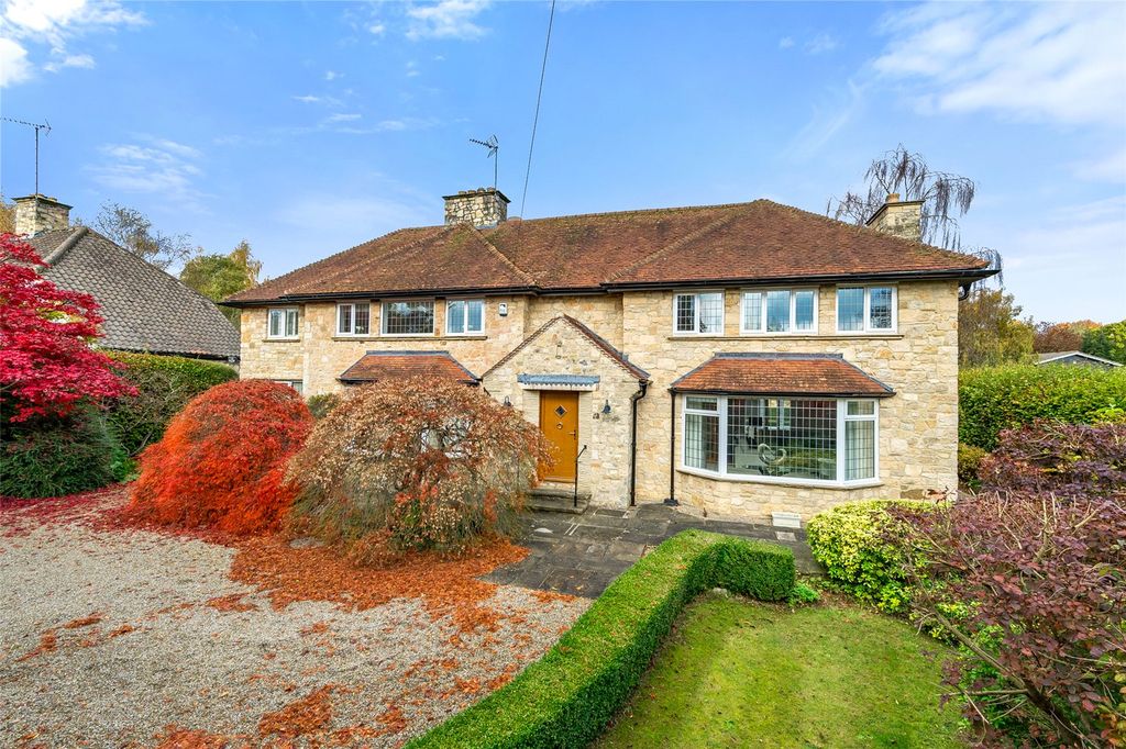 Property photo 1 of 27 Picture No. 33