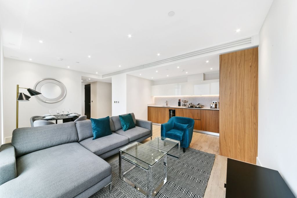 Property photo 2 of 9 Living Area