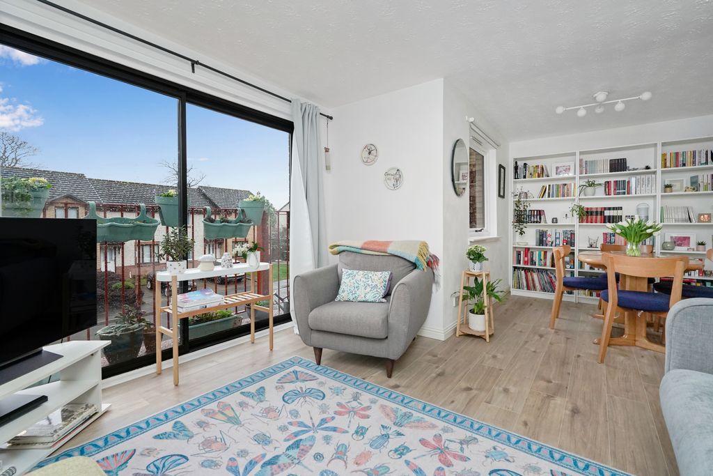 Property photo 3 of 14 Property Image 3