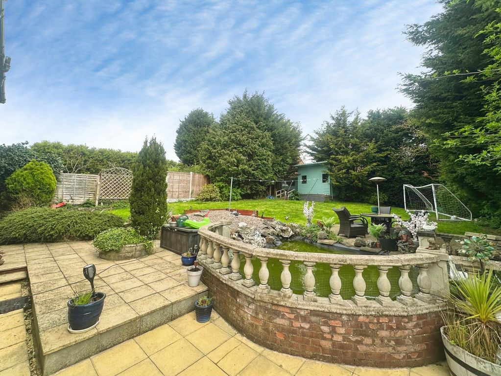 Property photo 3 of 20