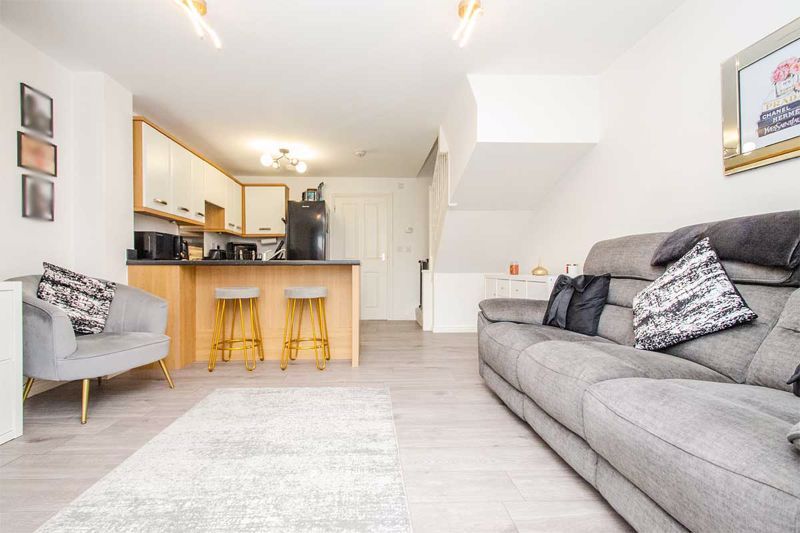 Property photo 3 of 18 Photo 13