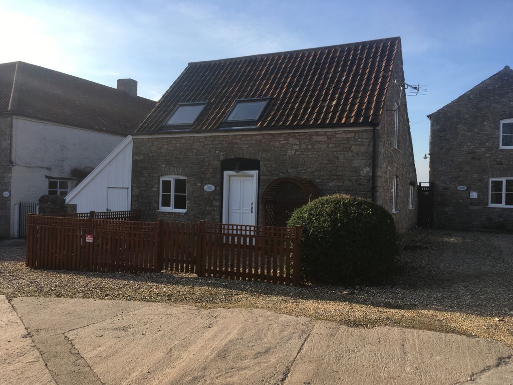 Property photo 2 of 10