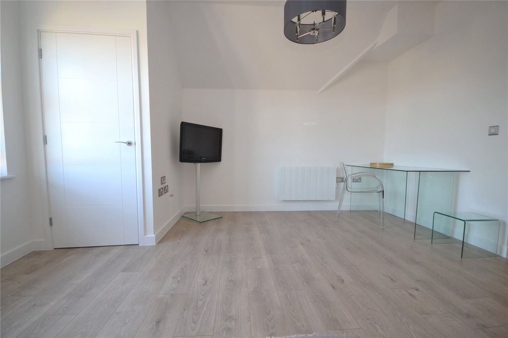 Property photo 3 of 5 Picture No. 03