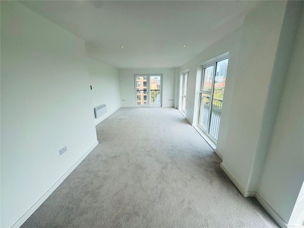 Property photo 2 of 8 Picture No. 02