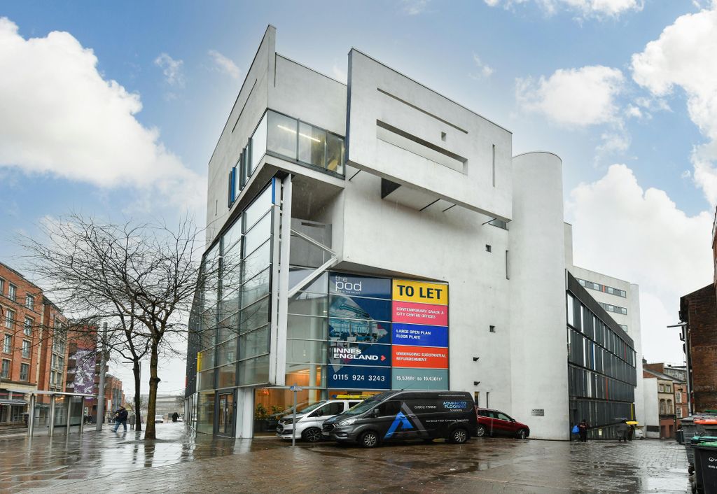 Property photo 1 of 6 The Hockley Pod Main.Jpg