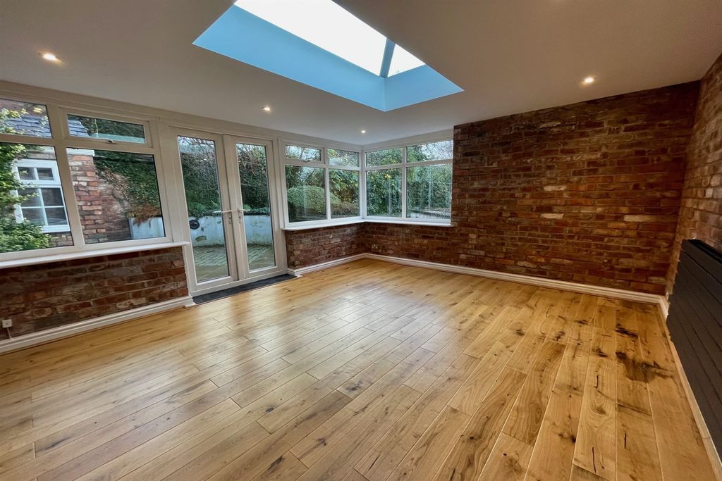 Property photo 2 of 9 (Email)