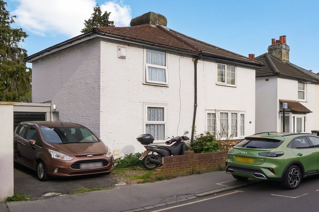 Property photo 1 of 15