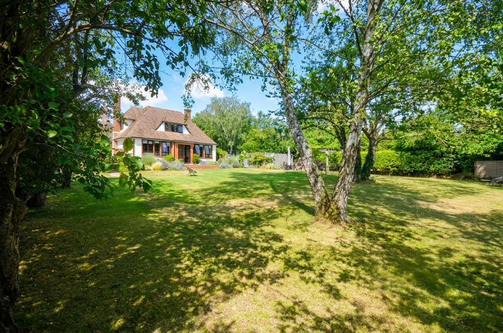 Property photo 1 of 21