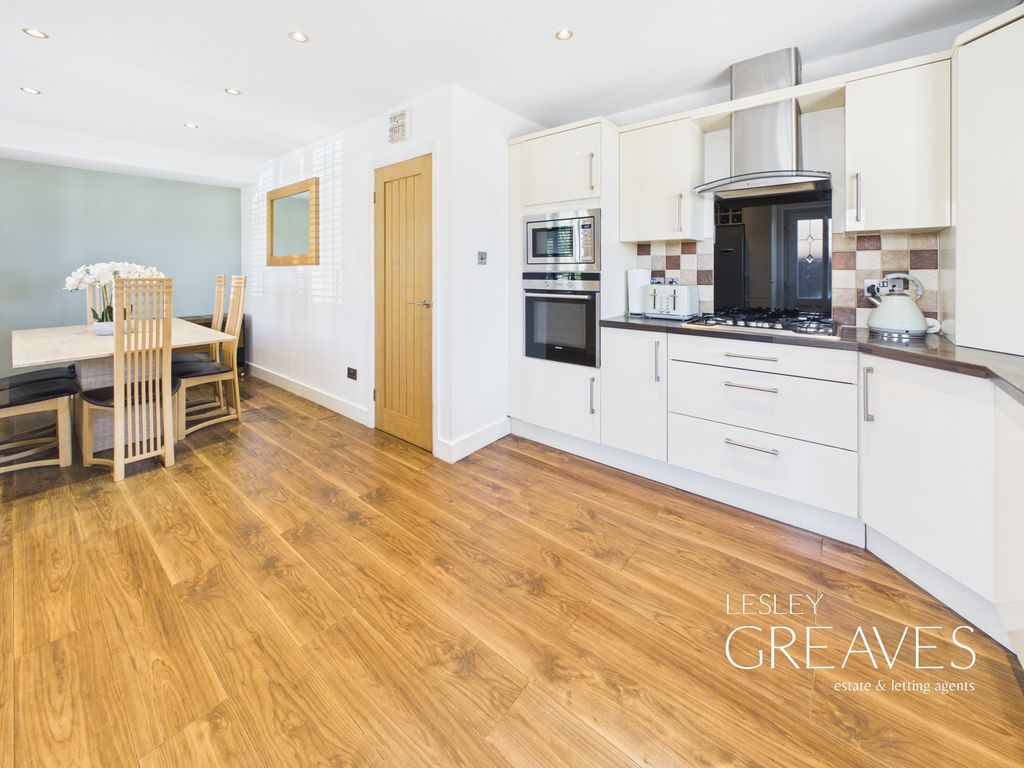 Property photo 3 of 18 Kitchen/Diner