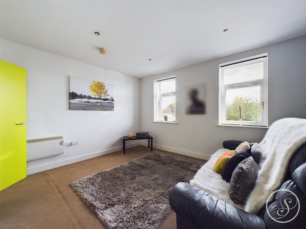 Property photo 3 of 7 Cam02071G0-Pr0093-Still002.Jpg