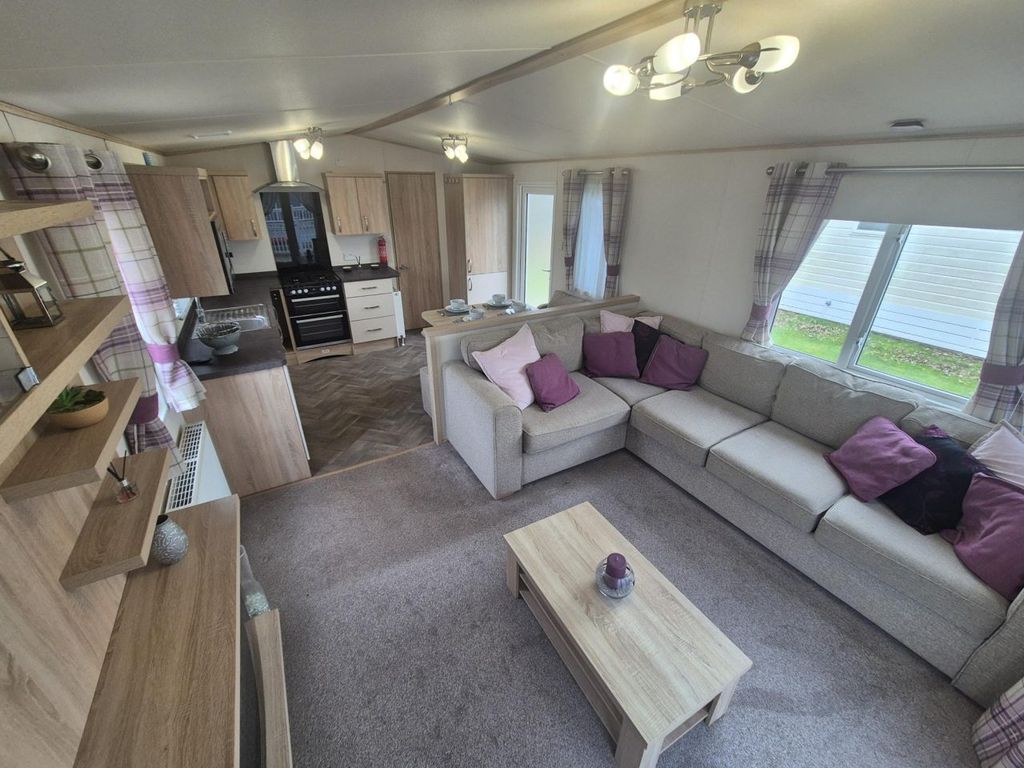 Property photo 2 of 6 Ovks369Aef14A065A7.Jpg