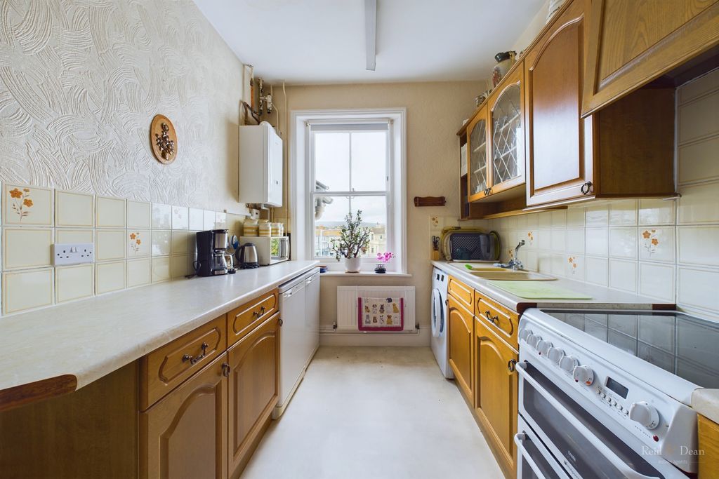 Property photo 3 of 12 499-Hr-3.Jpg