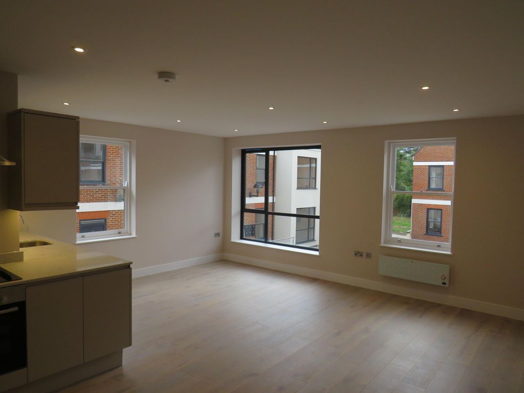 Property photo 2 of 7 Living Room