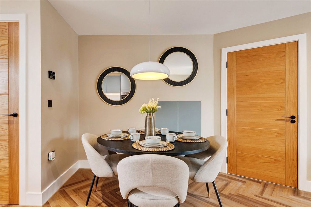 Property photo 3 of 32 Picture No. 18