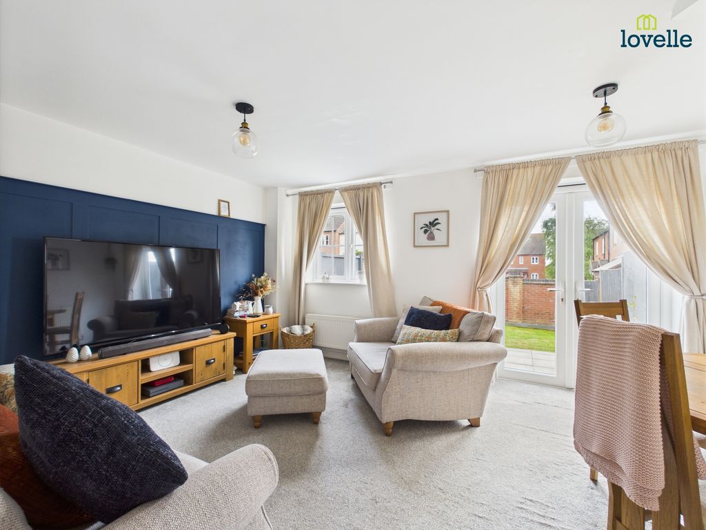 Property photo 2 of 16