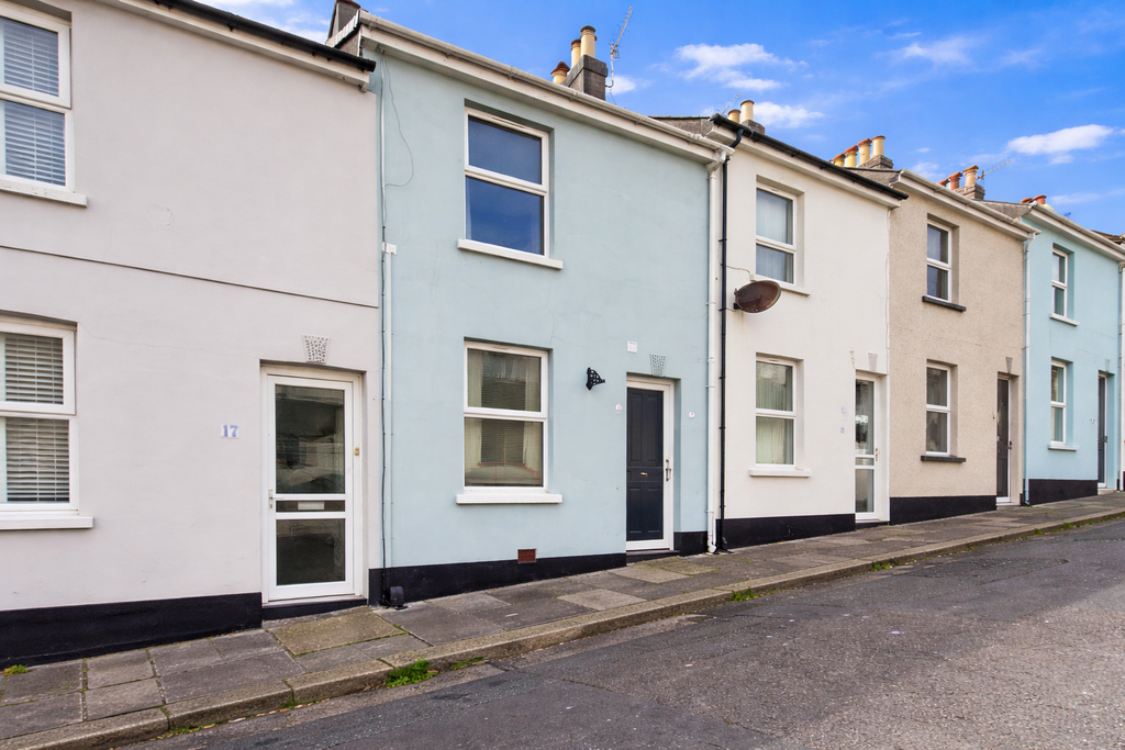 Property photo 1 of 31