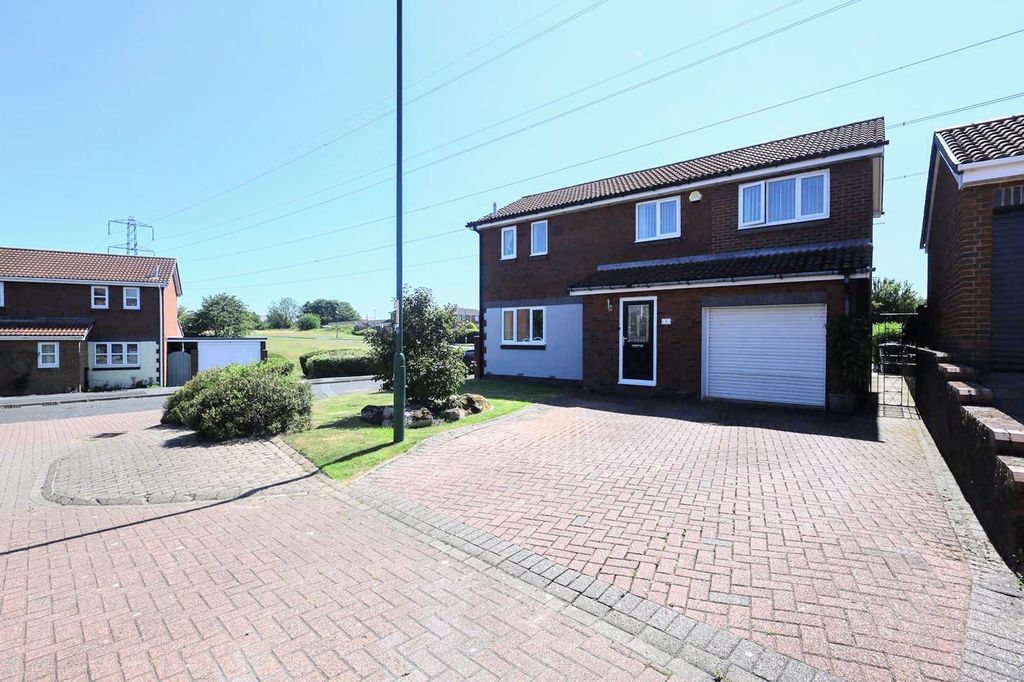 Property photo 1 of 26